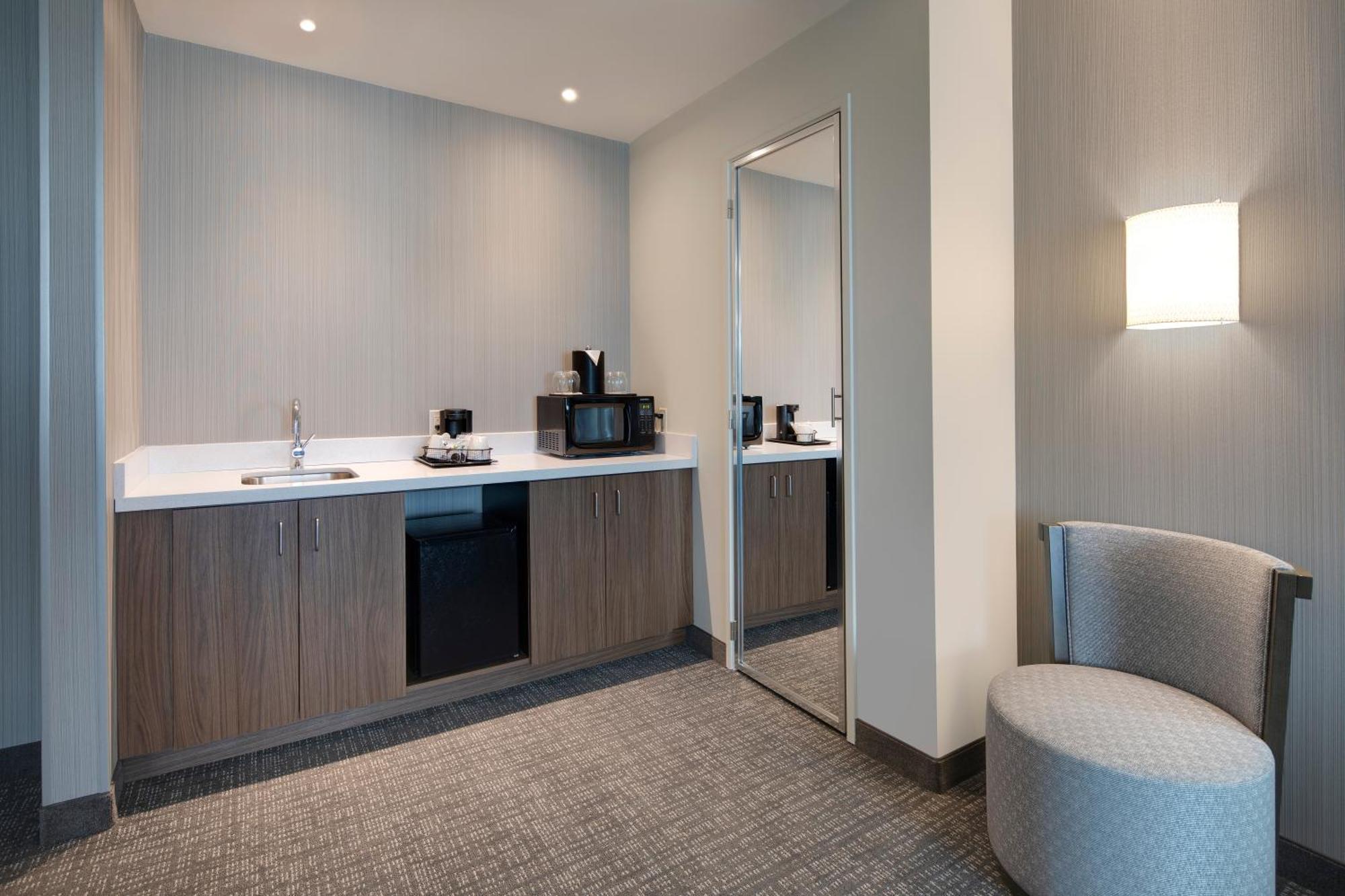 Courtyard By Marriott Atlanta Vinings/Galleria Smyrna Zewnętrze zdjęcie