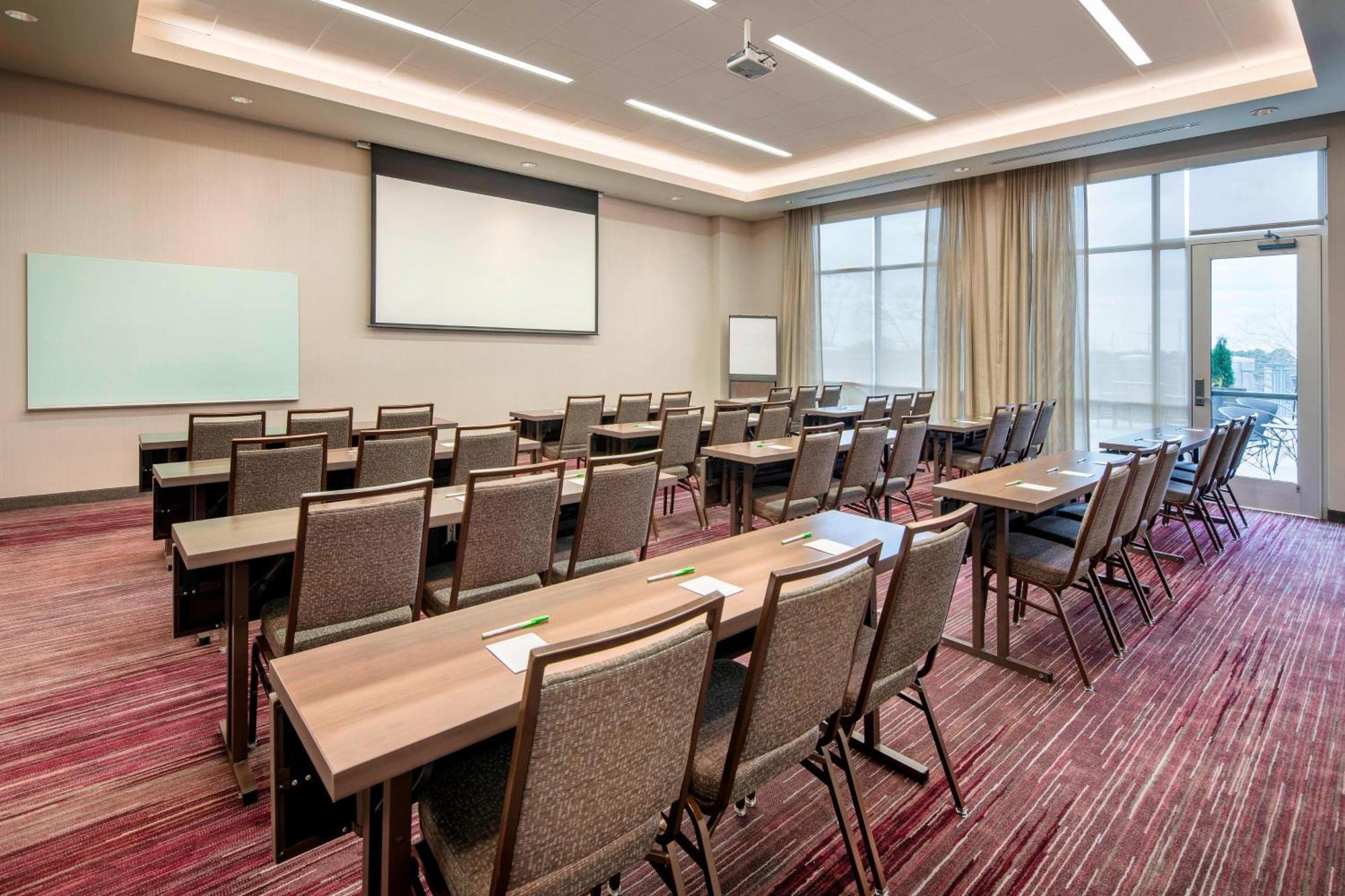 Courtyard By Marriott Atlanta Vinings/Galleria Smyrna Zewnętrze zdjęcie