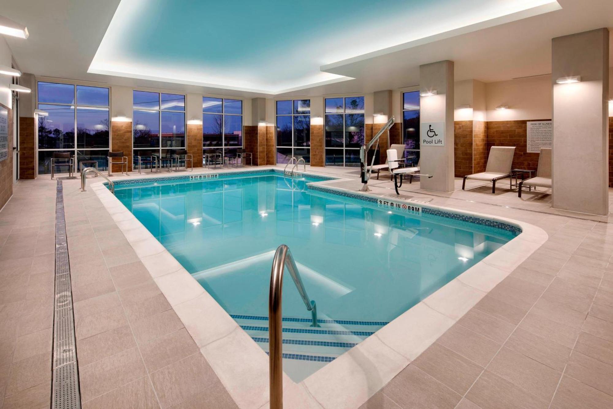 Courtyard By Marriott Atlanta Vinings/Galleria Smyrna Zewnętrze zdjęcie