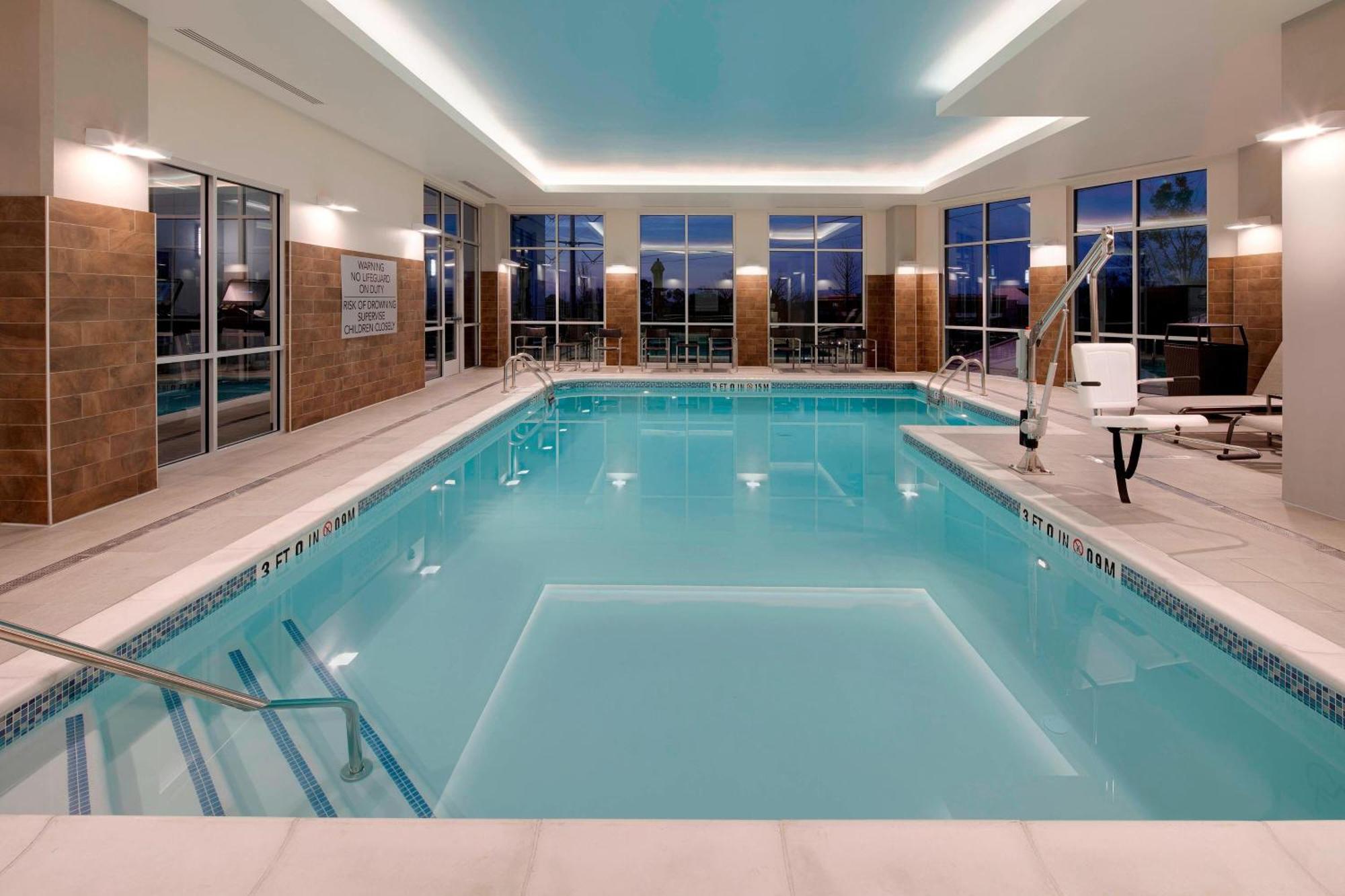 Courtyard By Marriott Atlanta Vinings/Galleria Smyrna Zewnętrze zdjęcie